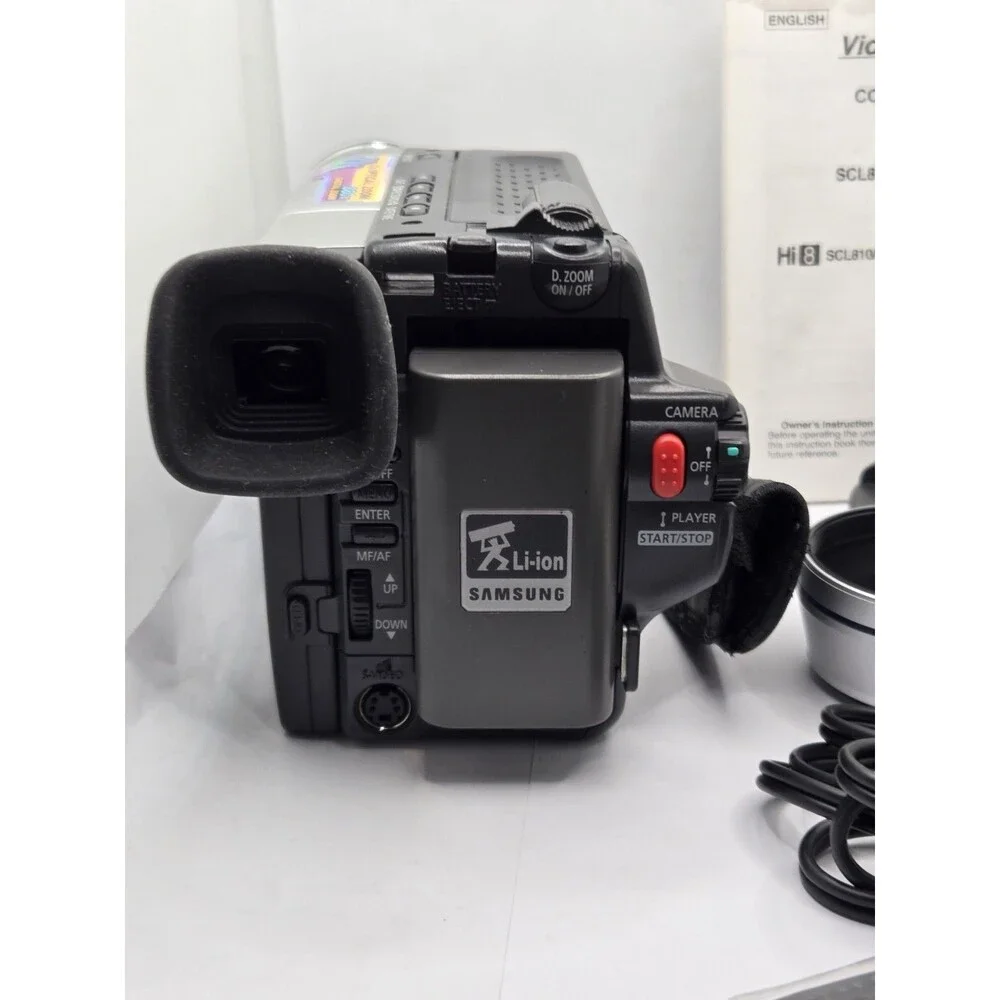Samsung SCL810 Hi8 8MM Camcorder - Tested and Working + Tapes & Camera Bag